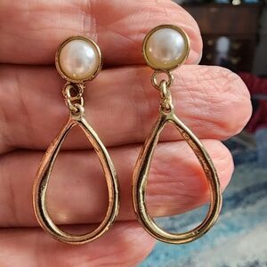 Elegant Goldtone and Faux Pearl Drop Earrings